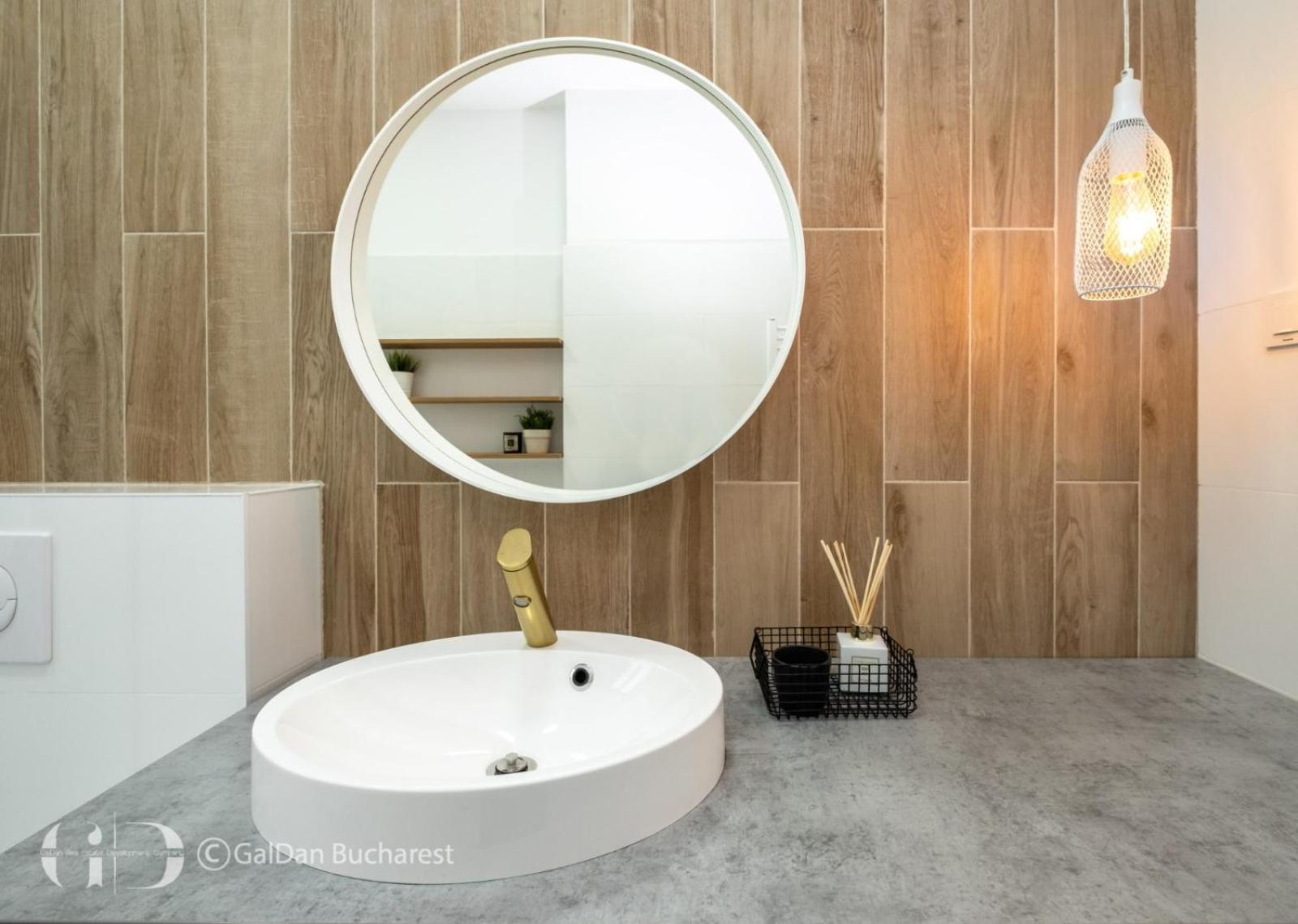 The Loft Luxury Apartments-Near The Park In The City Center Бухарест Екстер'єр фото