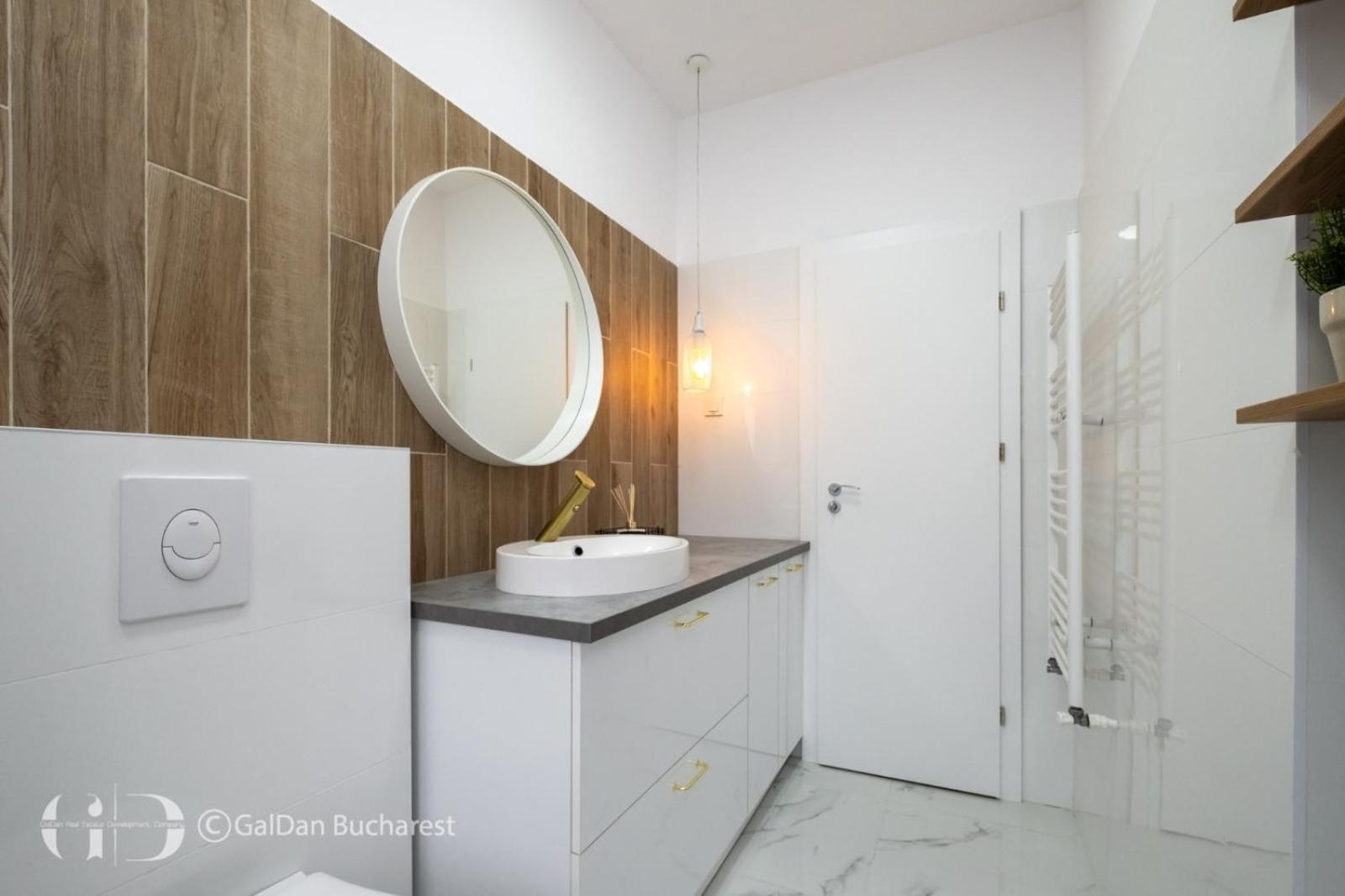 The Loft Luxury Apartments-Near The Park In The City Center Бухарест Екстер'єр фото