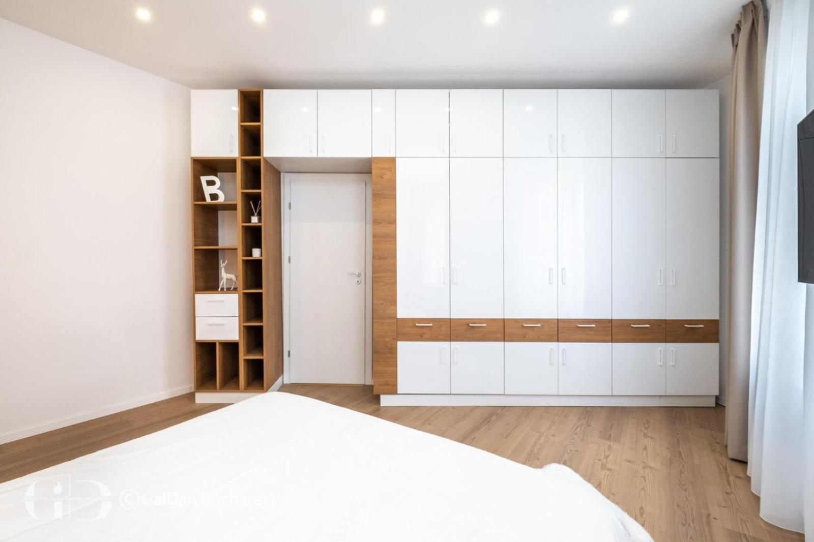 The Loft Luxury Apartments-Near The Park In The City Center Бухарест Екстер'єр фото