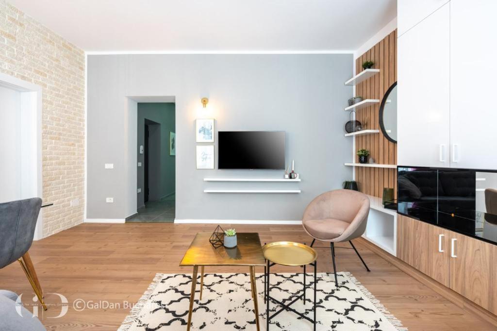 The Loft Luxury Apartments-Near The Park In The City Center Бухарест Екстер'єр фото